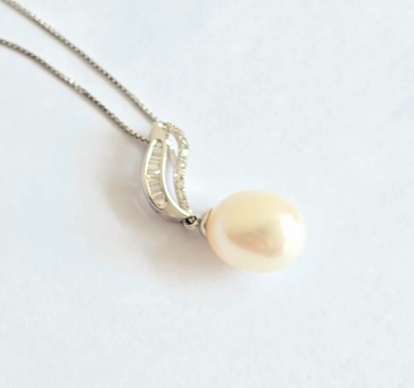 Perla Baguette Brillantes Oro Blanco
