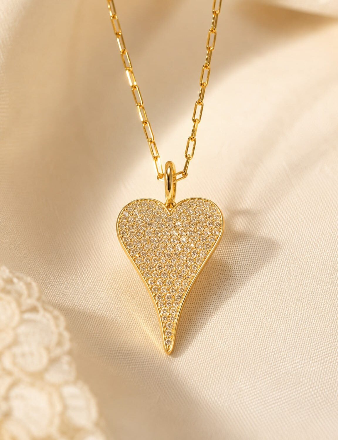 Colgante corazón oro amarillo diamantes 14k